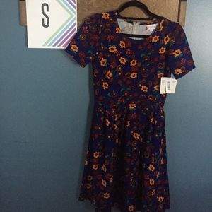 NWT LuLaRoe S Amelia Dress